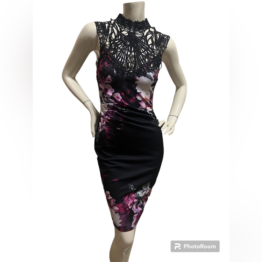 Lipsy Floral print pencil dress